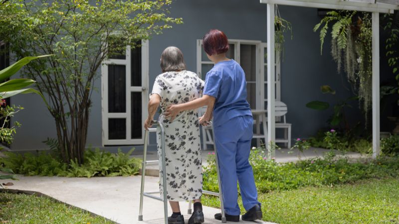 Home Health Care for Seniors in Portage Park, IL - Assisting Hands