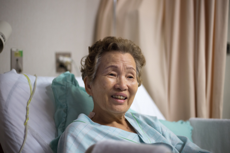 How to Care for Seniors After a Surgery