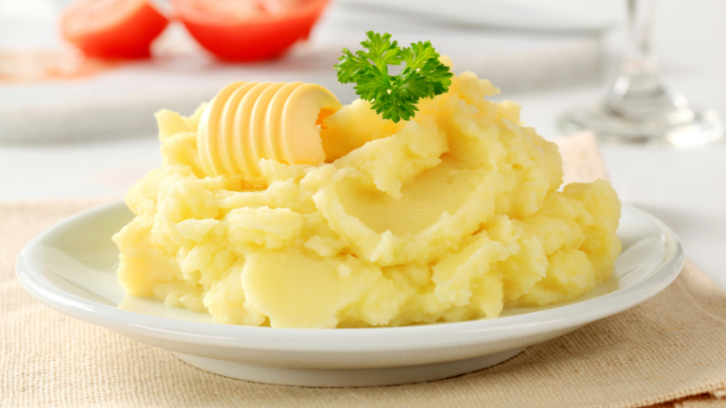 https://www.assistinghands-il-wi.com/wp-content/uploads/2022/06/Mashed-potatoes-soft-food-diet-for-seniors.png