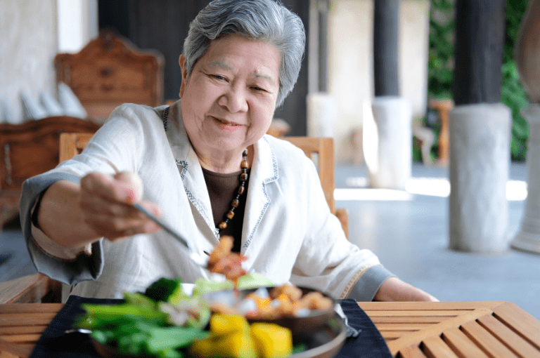 Seniors enjoy Healthy Snacks