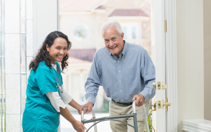Advantages of Home Care vs Assisted Living